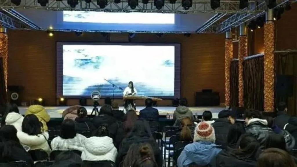 国产精品自产拍在线观看免费