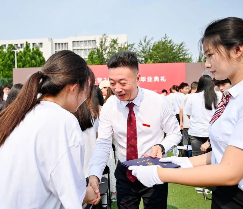 国产精品自产拍在线观看免费